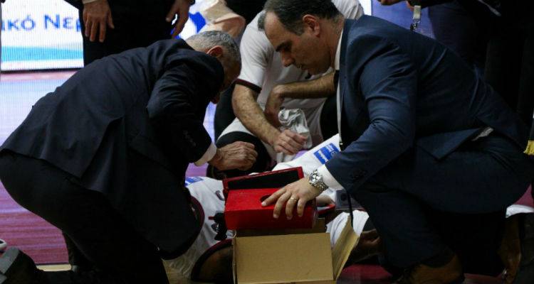 Η διάγνωση του Τζέρι Σμιθ: Κάκωση οσφυϊκής μοίρας στη σπονδυλική στήλη