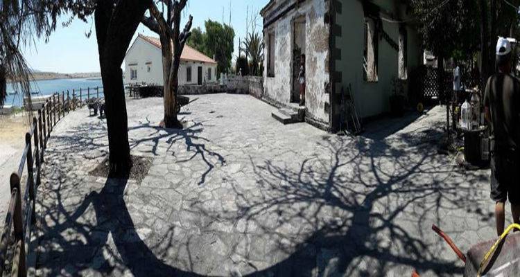 &Omicron;&iota; &phi;ί&lambda;&omicron;&iota; &tau;&omicron;&upsilon; &laquo;&Iota;&pi;&pi;ό&kappa;&alpha;&mu;&pi;&omicron;&upsilon;&raquo; &Lambda;ή&mu;&nu;&omicron;&upsilon; &zeta;&eta;&tau;&omicron;ύ&nu; &tau;&eta; &beta;&omicron;ή&theta;&epsilon;&iota;ά &sigma;&omicron;&upsilon;: &laquo;&Theta;&alpha; &tau;&omicron; &alpha;&phi;ή&sigma;&omicron;&upsilon;&mu;&epsilon; έ&tau;&sigma;&iota;;&raquo;