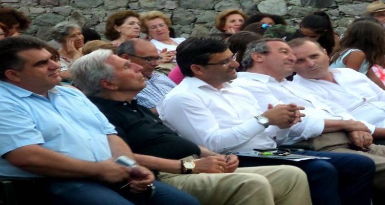 &Sigma;&upsilon;&gamma;&chi;&alpha;&rho;&eta;&tau;ή&rho;&iota;&alpha; &Mu;&alpha;&rho;&iota;&nu;ά&kappa;&eta; &gamma;&iota;&alpha; &tau;&iota;&sigmaf; &epsilon;&kappa;&delta;&eta;&lambda;ώ&sigma;&epsilon;&iota;&sigmaf; &Alpha;&nu;&alpha;&beta;ί&omega;&sigma;&eta;&sigmaf; &tau;&omicron;&upsilon; &Alpha;&rho;&chi;&alpha;ί&omicron;&upsilon; &Pi;&epsilon;&nu;&tau;ά&theta;&lambda;&omicron;&upsilon;