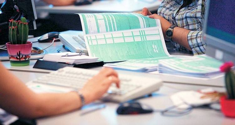 &Pi;&alpha;&rho;ά&tau;&alpha;&sigma;&eta; έ&omega;&sigmaf; &tau;&omicron;&nu; &Alpha;ύ&gamma;&omicron;&upsilon;&sigma;&tau;&omicron; &gamma;&iota;&alpha; &tau;&iota;&sigmaf; &phi;&omicron;&rho;&omicron;&lambda;&omicron;&gamma;&iota;&kappa;έ&sigmaf; &delta;&eta;&lambda;ώ&sigma;&epsilon;&iota;&sigmaf; | &Omicron;&delta;&eta;&gamma;ί&epsilon;&sigmaf; &alpha;&pi;ό &tau;&omicron; &Upsilon;&Pi;&Omicron;&Iota;&Kappa;