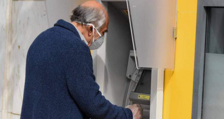 Πώς θα πάρουν τα αναδρομικά οι κληρονόμοι των συνταξιούχων