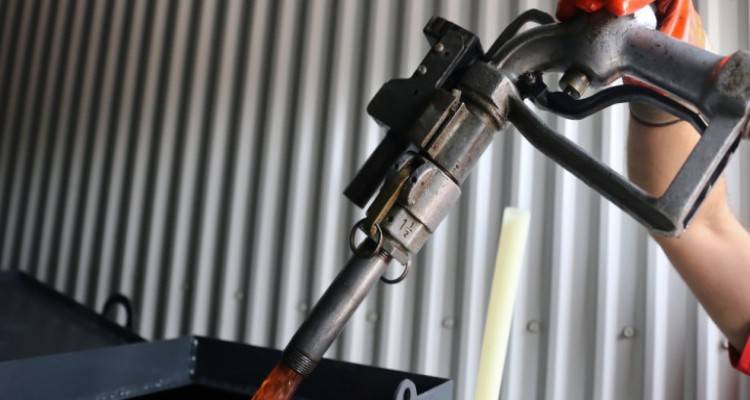 Πρατηριούχοι: Στο 1,05 ευρώ το λίτρο η τιμή του πετρελαίου θέρμανσης