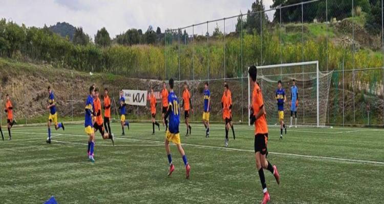 &Sigma;&tau;&omicron; &Eta;&rho;ά&kappa;&lambda;&epsilon;&iota;&omicron; &gamma;&iota;&alpha; &tau;&omicron; ό&nu;&epsilon;&iota;&rho;&omicron; &tau;&eta;&sigmaf; &Epsilon;&theta;&nu;&iota;&kappa;ή&sigmaf; &omicron;&iota; &Lambda;&eta;&mu;&nu;&iota;&omicron;ί &Mu;&alpha;&sigma;&tau;&rho;&omicron;&mu;&iota;&chi;&alpha;&lambda;ά&kappa;&eta;&sigmaf; &kappa;&alpha;&iota; &Kappa;&omega;&nu;&sigma;&tau;&alpha;&nu;&tau;ά&kappa;&eta;&sigmaf;