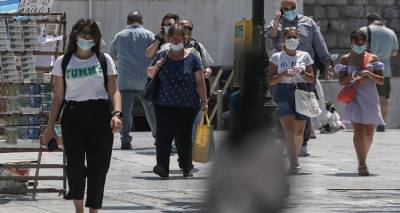 &Kappa;&omicron;&rho;&omega;&nu;&omicron;ϊό&sigmaf;: &Sigma;&tau;&alpha; 1.837 &tau;&alpha; &kappa;&rho;&omicron;ύ&sigma;&mu;&alpha;&tau;&alpha; | 332 o&iota; &delta;&iota;&alpha;&sigma;&omega;&lambda;&eta;&nu;&omega;&mu;έ&nu;&omicron;&iota;, 29 &theta;ά&nu;&alpha;&tau;&omicron;&iota;