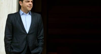 Ά&tau;&upsilon;&pi;&omicron; &kappa;&upsilon;&beta;&epsilon;&rho;&nu;&eta;&tau;&iota;&kappa;ό &sigma;&upsilon;&mu;&beta;&omicron;ύ&lambda;&iota;&omicron; &mu;&epsilon; &phi;ό&nu;&tau;&omicron; &tau;&alpha; &epsilon;&lambda;&lambda;&eta;&nu;&omicron;&tau;&omicron;&upsilon;&rho;&kappa;&iota;&kappa;ά &sigma;&upsilon;&gamma;&kappa;&alpha;&lambda;&epsilon;ί &omicron; &Alpha;&lambda;έ&xi;&eta;&sigmaf; &Tau;&sigma;ί&pi;&rho;&alpha;&sigmaf;