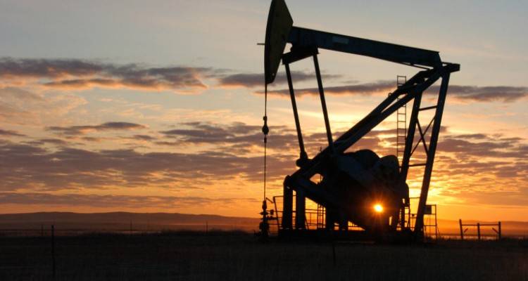 Κρίση στον Περσικό: Ανησυχία για την τιμή του πετρελαίου | Φόβοι για αυξήσεις στη βενζίνη στην Ελλάδα