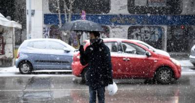 &Kappa;&alpha;&kappa;&omicron;&kappa;&alpha;&iota;&rho;ί&alpha; &laquo;&Zeta;&eta;&nu;&omicron;&beta;ί&alpha;&raquo;: &Epsilon;&rho;&chi;&omicron;&nu;&tau;&alpha;&iota; &chi;&iota;ό&nu;&iota;&alpha; &kappa;&alpha;&iota; &sigma;&tau;&eta;&nu; &Alpha;&tau;&tau;&iota;&kappa;ή | &Tau;&sigma;&omicron;&upsilon;&chi;&tau;&epsilon;&rho;ό &kappa;&rho;ύ&omicron; &tau;&omicron; &Sigma;&alpha;&beta;&beta;&alpha;&tau;&omicron;&kappa;ύ&rho;&iota;&alpha;&kappa;&omicron;