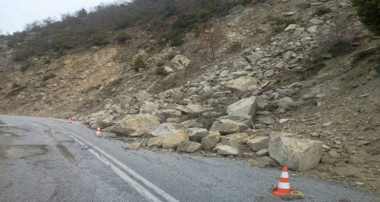 &Sigma;&upsilon;&nu;&epsilon;&rho;&gamma;&alpha;&sigma;ί&alpha; &Delta;ή&mu;&omicron;&upsilon; &kappa;&alpha;&iota; &Epsilon;&pi;&alpha;&rho;&chi;&epsilon;ί&omicron;&upsilon; &gamma;&iota;&alpha; &tau;&eta;&nu; &alpha;&pi;&omicron;&kappa;&alpha;&tau;ά&sigma;&tau;&alpha;&sigma;&eta; &tau;&omega;&nu; &zeta;&eta;&mu;&iota;ώ&nu; &alpha;&pi;ό &tau;&alpha; &kappa;&alpha;&iota;&rho;&iota;&kappa;ά &phi;&alpha;&iota;&nu;ό&mu;&epsilon;&nu;&alpha; &sigma;&tau;&eta; &Lambda;ή&mu;&nu;&omicron;