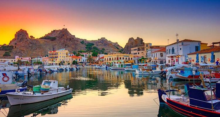 &Lambda;ή&mu;&nu;&omicron;&sigmaf;: &Gamma;&nu;&omega;&rho;ί&sigma;&tau;&epsilon; έ&nu;&alpha; &alpha;&pi;ό &tau;&alpha; &omicron;&mu;&omicron;&rho;&phi;ό&tau;&epsilon;&rho;&alpha; &nu;&eta;&sigma;&iota;ά &tau;&omicron;&upsilon; &beta;&omicron;&rho;&epsilon;&iota;&omicron;&alpha;&nu;&alpha;&tau;&omicron;&lambda;&iota;&kappa;&omicron;ύ &Alpha;&iota;&gamma;&alpha;ί&omicron;&upsilon;