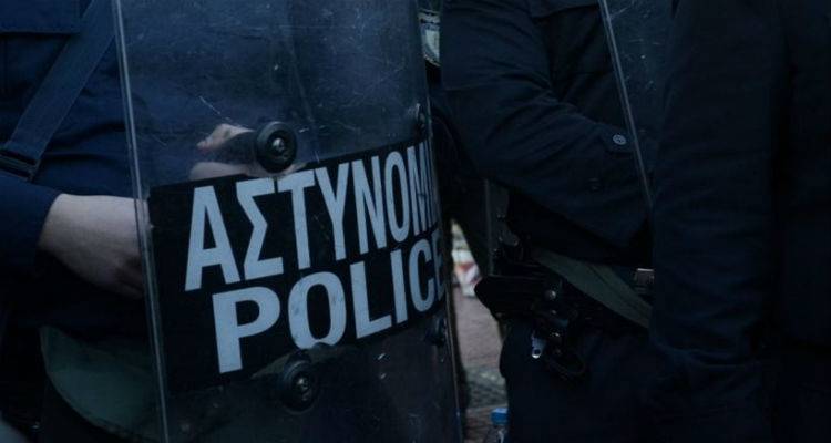 &Sigma;&epsilon; &rho;&upsilon;&theta;&mu;&omicron;ύ&sigmaf; &Delta;&Epsilon;&Theta; &eta; &Theta;&epsilon;&sigma;&sigma;&alpha;&lambda;&omicron;&nu;ί&kappa;&eta;: &Kappa;&iota;&nu;&eta;&tau;&omicron;&pi;&omicron;&iota;ή&sigma;&epsilon;&iota;&sigmaf;, &kappa;&upsilon;&kappa;&lambda;&omicron;&phi;&omicron;&rho;&iota;&alpha;&kappa;έ&sigmaf; &rho;&upsilon;&theta;&mu;ί&sigma;&epsilon;&iota;&sigmaf; &kappa;&alpha;&iota; &eta; &alpha;&sigma;&tau;&upsilon;&nu;&omicron;&mu;ί&alpha; &epsilon;&pi;ί &pi;&omicron;&delta;ό&sigmaf;