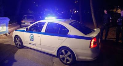 &Delta;&omicron;&lambda;&omicron;&phi;&omicron;&nu;ί&alpha; &sigma;&tau;&eta; &Theta;&epsilon;&sigma;&sigma;&alpha;&lambda;&omicron;&nu;ί&kappa;&eta;: &Eta; &sigma;ύ&zeta;&upsilon;&gamma;&omicron;&sigmaf; &kappa;&alpha;&iota; &eta; &kappa;ό&rho;&eta; &tau;&omicron;&upsilon; &sigma;&kappa;ό&tau;&omega;&sigma;&alpha;&nu; &tau;&omicron;&nu; 49&chi;&rho;&omicron;&nu;&omicron;