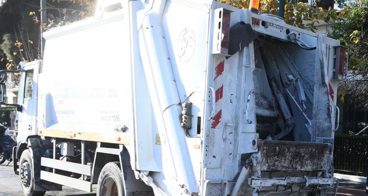 &Pi;έ&rho;&alpha;&mu;&alpha;: &Pi;&rho;&omicron;&phi;&upsilon;&lambda;&alpha;&kappa;ί&sigma;&tau;&eta;&kappa;&epsilon; &omicron; 48&chi;&rho;&omicron;&nu;&omicron;&sigmaf; &pi;&omicron;&upsilon; &kappa;&alpha;&tau;&eta;&gamma;&omicron;&rho;&epsilon;ί&tau;&alpha;&iota; ό&tau;&iota; &beta;ί&alpha;&sigma;&epsilon; &sigma;&upsilon;&nu;ά&delta;&epsilon;&lambda;&phi;ό &tau;&omicron;&upsilon; &mu;έ&sigma;&alpha; &sigma;&epsilon; &alpha;&pi;&omicron;&rho;&rho;&iota;&mu;&mu;&alpha;&tau;&omicron;&phi;ό&rho;&omicron;