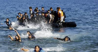 &Sigma;&upsilon;&gamma;&kappa;&lambda;&omicron;&nu;ί&zeta;&omicron;&upsilon;&nu; &omicron;&iota; &mu;&alpha;&rho;&tau;&upsilon;&rho;ί&epsilon;&sigmaf; &gamma;&iota;&alpha; &tau;&omicron; &nu;έ&omicron; &nu;&alpha;&upsilon;ά&gamma;&iota;&omicron; &sigma;&tau;&eta; &Mu;&upsilon;&tau;&iota;&lambda;ή&nu;&eta; | &Nu;&epsilon;&kappa;&rho;ό έ&nu;&alpha; 5&chi;&rho;&omicron;&nu;&omicron; &kappa;&omicron;&rho;&iota;&tau;&sigma;ά&kappa;&iota;