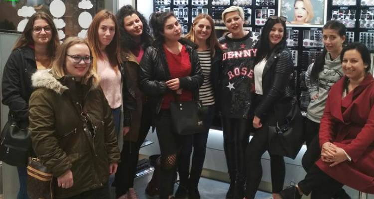 ΙΕΚ Λήμνου: Ημέρα ομορφιάς με δωρεάν μακιγιάζ και ημιμόνιμο μανικιούρ!