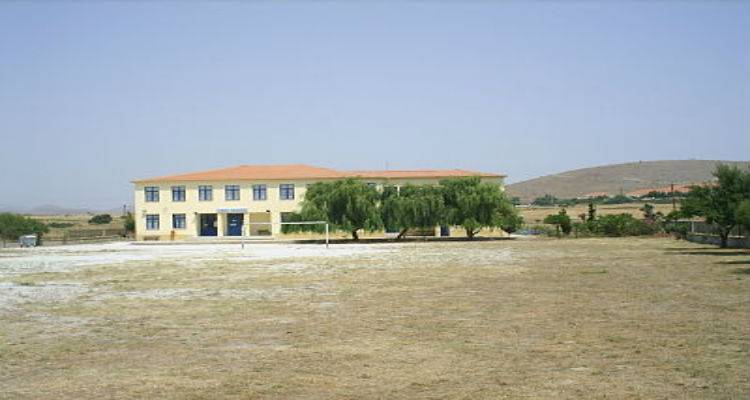 &Nu;έ&alpha; &pi;&alpha;&nu;&epsilon;&lambda;&lambda;&alpha;&delta;&iota;&kappa;ή &pi;&rho;&omega;&tau;&iota;ά &alpha;&pi;ό &tau;&omicron; &Gamma;&upsilon;&mu;&nu;ά&sigma;&iota;&omicron; &Lambda;&iota;&beta;&alpha;&delta;&omicron;&chi;&omega;&rho;ί&omicron;&upsilon;