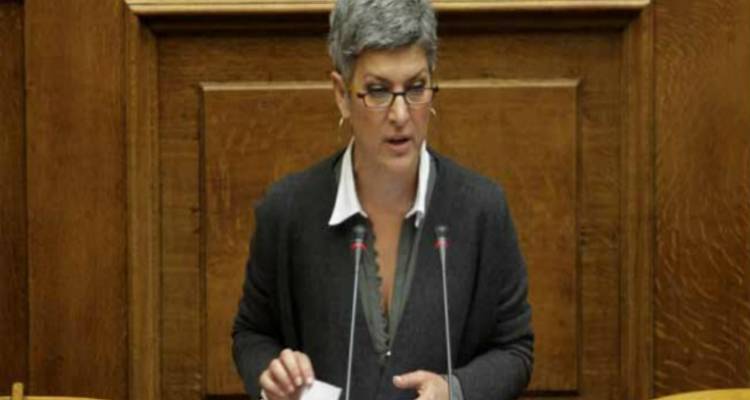 Κυρίτση: «Αυτοί που κλέβουν το ψωμί απ’ το τραπέζι ιδρύουν παρατηρητήρια για να... ελέγχουν το έγκλημά τους»