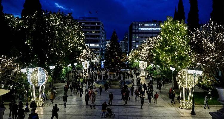 Κορωνοϊός: Στα 7.009 τα νέα κρούσματα, άλλοι 99 θάνατοι, 697 οι διασωληνωμένοι.