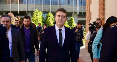 &Chi;&rho;&upsilon;&sigma;&omicron;&chi;&omicron;ΐ&delta;&eta;&sigmaf;: &laquo;&Tau;&iota;&sigmaf; &epsilon;&pi;ό&mu;&epsilon;&nu;&epsilon;&sigmaf; &eta;&mu;έ&rho;&epsilon;&sigmaf; &alpha;&sigma;&tau;&upsilon;&nu;&omicron;&mu;&iota;&kappa;&omicron;ί &mu;&epsilon; &beta;&alpha;&rho;ύ &omicron;&pi;&lambda;&iota;&sigma;&mu;ό &sigma;&tau;&eta; &Zeta;ά&kappa;&upsilon;&nu;&theta;&omicron;&raquo;