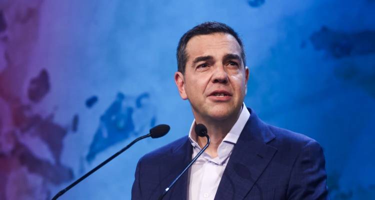 &Omicron; &Tau;&sigma;ί&pi;&rho;&alpha;&sigmaf; &epsilon;&tau;&omicron;&iota;&mu;ά&zeta;&epsilon;&iota; &tau;&eta;&nu; &epsilon;&pi;&iota;&sigma;&tau;&rho;&omicron;&phi;ή &tau;&omicron;&upsilon; -&Theta;&alpha; &delta;&eta;&mu;&omicron;&sigma;&iota;&epsilon;ύ&sigma;&epsilon;&iota; &mu;&alpha;&nu;&iota;&phi;έ&sigma;&tau;&omicron; &gamma;&iota;&alpha; &mu;&iota;&alpha; &laquo;&nu;έ&alpha; &epsilon;&theta;&nu;&iota;&kappa;ή &sigma;&tau;&rho;&alpha;&tau;&eta;&gamma;&iota;&kappa;ή&raquo;