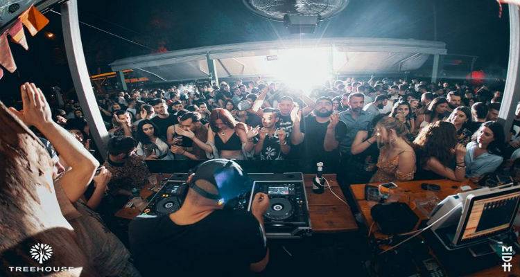 To Reborn &kappa;&alpha;&iota; &eta; &Lambda;ή&mu;&nu;&omicron;&sigmaf; &sigma;&upsilon;&sigma;&tau;ή&nu;&omicron;&nu;&tau;&alpha;&iota; &sigma;&tau;&omicron; &kappa;&omicron;&iota;&nu;ό &tau;&eta;&sigmaf; &Theta;&epsilon;&sigma;&sigma;&alpha;&lambda;&omicron;&nu;ί&kappa;&eta;&sigmaf;!