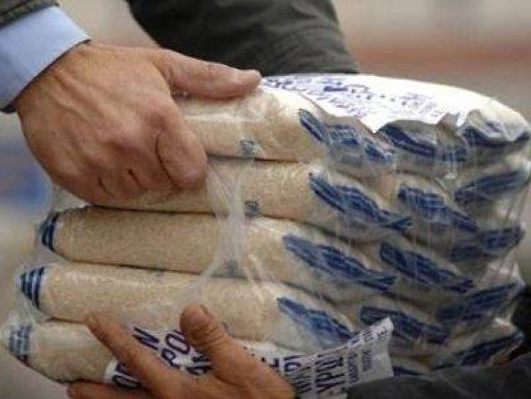 &Xi;&epsilon;&kappa;&iota;&nu;ά&epsilon;&iota; &eta; &delta;&iota;&alpha;&nu;&omicron;&mu;ή &delta;&omega;&rho;&epsilon;ά&nu; &tau;&rho;&omicron;&phi;ί&mu;&omega;&nu; &sigma;&tau;&eta; &Lambda;ή&mu;&nu;&omicron;