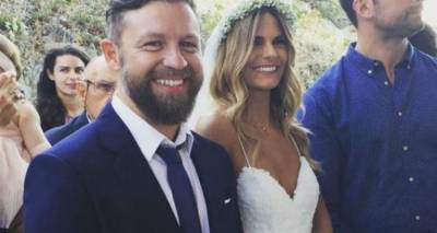 &Phi;&omega;&tau;&omicron;&gamma;&rho;&alpha;&phi;ί&epsilon;&sigmaf;: &Omicron; &Gamma;&iota;ά&nu;&nu;&eta;&sigmaf; &Beta;&alpha;&rho;&delta;ή&sigmaf; &pi;&alpha;&nu;&tau;&rho;&epsilon;ύ&tau;&eta;&kappa;&epsilon; &tau;&eta; &Nu;&alpha;&tau;ά&sigma;&alpha; &Sigma;&kappa;&alpha;&phi;ί&delta;&alpha; &sigma;&tau;&eta; &Lambda;ή&mu;&nu;&omicron;