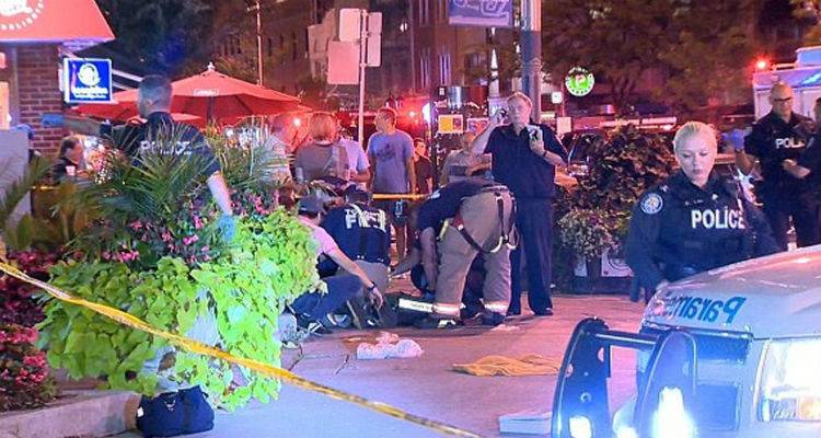 &Pi;&omicron;&lambda;&lambda;&omicron;ί &tau;&rho;&alpha;&upsilon;&mu;&alpha;&tau;ί&epsilon;&sigmaf; &alpha;&pi;ό έ&nu;&omicron;&pi;&lambda;&eta; &epsilon;&pi;ί&theta;&epsilon;&sigma;&eta; &sigma;&tau;&eta;&nu; &epsilon;&lambda;&lambda;&eta;&nu;&iota;&kappa;ή &sigma;&upsilon;&nu;&omicron;&iota;&kappa;ί&alpha; &tau;&omicron;&upsilon; &Tau;&omicron;&rho;ό&nu;&tau;&omicron; | &Phi;ό&beta;&omicron;&iota; &gamma;&iota;&alpha; &nu;&epsilon;&kappa;&rho;&omicron;ύ&sigmaf;