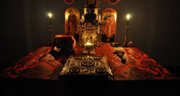 &Epsilon;&iota;&sigma;&alpha;&gamma;&omega;&gamma;ή &sigma;&tau;&eta; &Mu;&epsilon;&gamma;ά&lambda;&eta; &Tau;&epsilon;&sigma;&sigma;&alpha;&rho;&alpha;&kappa;&omicron;&sigma;&tau;ή