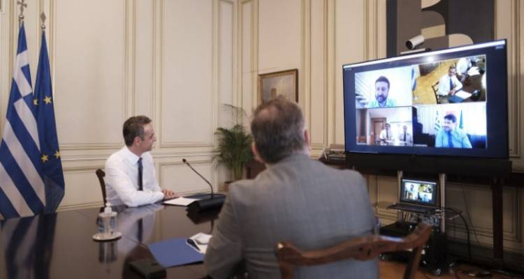 Από σήμερα, σε 2 λεπτά, στον υπολογιστή μας τα πιστοποιητικά | Ψηφιακή επανάσταση