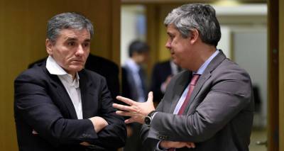 &Pi;&rho;&omicron;ϋ&pi;&omicron;&lambda;&omicron;&gamma;&iota;&sigma;&mu;ό&sigmaf; 2019: &Tau;&alpha; 10 &laquo;&gamma;&kappa;&rho;ί&zeta;&alpha;&raquo; &sigma;&eta;&mu;&epsilon;ί&alpha; &pi;&omicron;&upsilon; &beta;&lambda;έ&pi;&omicron;&upsilon;&nu; &omicron;&iota; &delta;&alpha;&nu;&epsilon;&iota;&sigma;&tau;έ&sigmaf;