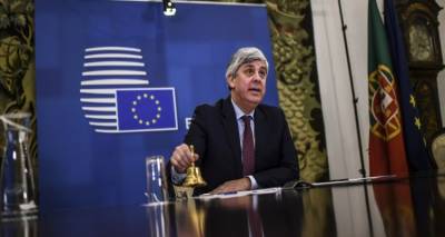 Eurogroup: &Sigma;&upsilon;&nu;&epsilon;&delta;&rho;&iota;ά&zeta;&epsilon;&iota; &xi;&alpha;&nu;ά &gamma;&iota;&alpha; &tau;&omicron; &pi;&alpha;&kappa;έ&tau;&omicron; &sigma;&tau;ή&rho;&iota;&xi;&eta;&sigmaf; &gamma;&iota;&alpha; &tau;&omicron;&nu; &kappa;&omicron;&rho;&omega;&nu;&omicron;ϊό | &Mu;&epsilon;&tau;ά &tau;&omicron;&nu; 16&omega;&rho;&omicron; &chi;&theta;&epsilon;&sigma;&iota;&nu;ό &kappa;&alpha;&beta;&gamma;ά