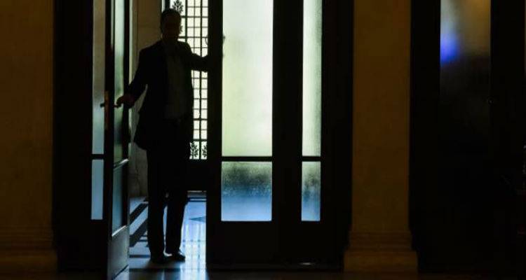 &Tau;&omicron; &Mu;&alpha;&xi;ί&mu;&omicron;&upsilon; &psi;ά&chi;&nu;&epsilon;&iota; &sigma;&alpha;&nu;&iota;&delta;ά &sigma;&omega;&tau;&eta;&rho;ί&alpha;&sigmaf; &mu;&epsilon; &tau;&omicron; &nu;έ&omicron; &epsilon;&kappa;&lambda;&omicron;&gamma;&iota;&kappa;ό &nu;ό&mu;&omicron;