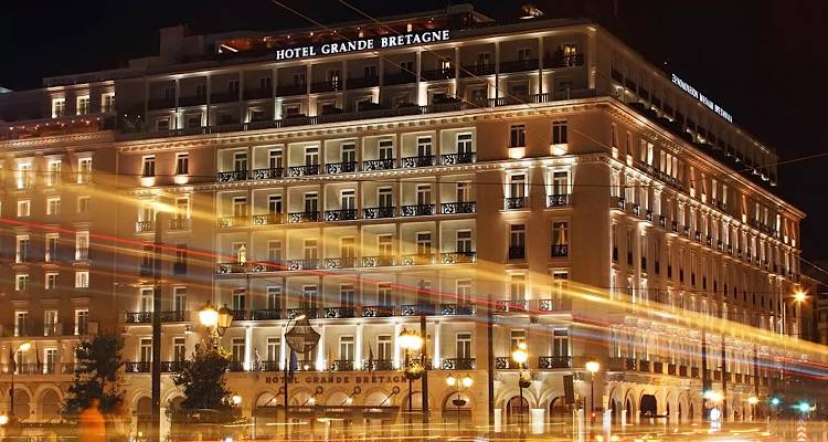 «Μεγάλη Βρετάνια»: Ένα παλάτι δίπλα στ ανάκτορα που χτίστηκε από έναν Λημνιό