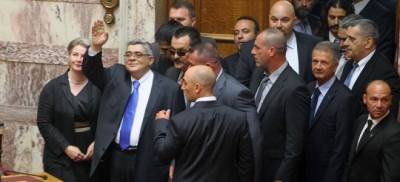 Η Χρυσή Αυγή λέει «ναι» στους Ανεξάρτητους Έλληνες και στήνουν κάλπη για Παπανδρέου