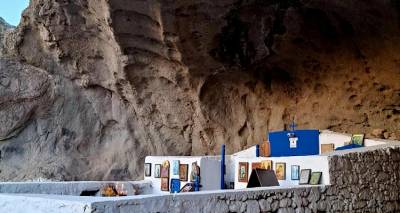 &Phi;&omega;&tau;ό: &Mu;&alpha;&rho;ί&alpha; &Alpha;&chi;&tau;&sigma;&iota;ό&gamma;&lambda;&omicron;&upsilon;