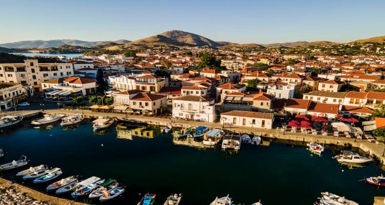 &Pi;ά&sigma;&chi;&alpha; &sigma;&tau;&eta; &Lambda;ή&mu;&nu;&omicron; | &Sigma;&tau;&iota;&sigmaf; &kappa;&omicron;&rho;&upsilon;&phi;&alpha;ί&epsilon;&sigmaf; &epsilon;&pi;&iota;&lambda;&omicron;&gamma;έ&sigmaf; &tau;&omega;&nu; &tau;&alpha;&xi;&iota;&delta;&iota;&omega;&tau;ώ&nu; &gamma;&iota;&alpha; &tau;&iota;&sigmaf; &gamma;&iota;&omicron;&rho;&tau;έ&sigmaf;
