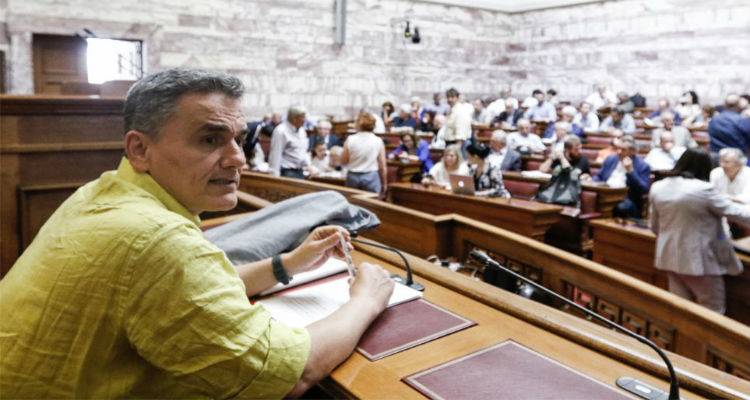 &laquo;&Sigma;ύ&gamma;&kappa;&rho;&upsilon;&omicron;&raquo; &alpha;&pi;ό &tau;&omicron; &Mu;&epsilon;&sigma;&omicron;&pi;&rho;ό&theta;&epsilon;&sigma;&mu;&omicron;: &Pi;&lambda;&epsilon;&omicron;&nu;ά&sigma;&mu;&alpha;&tau;&alpha; &alpha;&phi;&alpha;ί&mu;&alpha;&xi;&eta;&sigmaf;, &pi;&alpha;&rho;&omicron;&chi;έ&sigmaf; &laquo;&kappa;&alpha;&theta;&rho;&epsilon;&phi;&tau;ά&kappa;&iota;&alpha;&raquo;