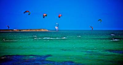 &Delta;ή&mu;&omicron;&sigmaf; &Lambda;ή&mu;&nu;&omicron;&upsilon;: &Sigma;&upsilon;&nu;ά&nu;&tau;&eta;&sigma;&eta; &mu;&epsilon; &tau;&omicron;&upsilon;&sigmaf; &epsilon;&pi;&iota;&tau;&eta;&delta;&epsilon;&upsilon;&mu;&alpha;&tau;ί&epsilon;&sigmaf; &tau;&omicron;&upsilon; &Kappa;έ&rho;&omicron;&upsilon;&sigmaf;