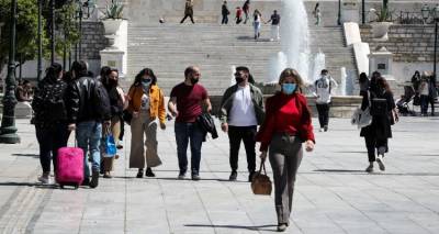 Lockdown: &Alpha;&pi;&omicron;&mu;&alpha;&kappa;&rho;ύ&nu;&epsilon;&tau;&alpha;&iota; &tau;&omicron; &laquo;&Pi;ά&sigma;&chi;&alpha; &sigma;&tau;&omicron; &chi;&omega;&rho;&iota;ό&raquo; | &Sigma;&tau;ό&chi;&omicron;&sigmaf; &tau;&omicron; &laquo;&mu;&alpha;&zeta;&iota;&kappa;ό ά&nu;&omicron;&iota;&gamma;&mu;&alpha;&raquo; &alpha;&pi;ό &tau;&iota;&sigmaf; 10 &Mu;&alpha;ΐ&omicron;&upsilon;