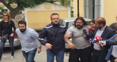 &Alpha;&phi;έ&theta;&eta;&kappa;&alpha;&nu; &epsilon;&lambda;&epsilon;ύ&theta;&epsilon;&rho;&omicron;&iota; &omicron;&iota; &gamma;&omicron;&nu;&epsilon;ί&sigmaf; &tau;&eta;&sigmaf; &mu;&iota;&kappa;&rho;ή&sigmaf; &Mu;&alpha;&rho;ί&alpha;&sigmaf; - &Epsilon;&iota;&rho;ή&nu;&eta;&sigmaf;