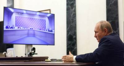 &Omicron; &Pi;&omicron;ύ&tau;&iota;&nu; &upsilon;&pi;&omicron;&gamma;&rho;ά&phi;&epsilon;&iota; &sigma;ή&mu;&epsilon;&rho;&alpha; &tau;&eta;&nu; &pi;&rho;&omicron;&sigma;ά&rho;&tau;&eta;&sigma;&eta; 4 &pi;&epsilon;&rho;&iota;&omicron;&chi;ώ&nu; &tau;&eta;&sigmaf; &Omicron;&upsilon;&kappa;&rho;&alpha;&nu;ί&alpha;&sigmaf; &sigma;&tau;&eta; &Rho;&omega;&sigma;ί&alpha; | &Tau;&iota; &sigma;&eta;&mu;&alpha;ί&nu;&epsilon;&iota; &eta; &kappa;ί&nu;&eta;&sigma;&eta; &alpha;&upsilon;&tau;ή