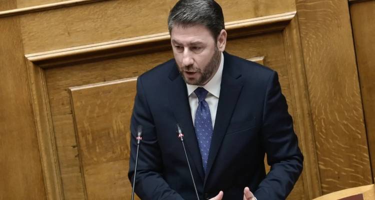 Σήμερα η πρόταση του ΠΑΣΟΚ για προανακριτική επιτροπή για τα Τέμπη -Εν μέσω συζητήσεων για τη δημοσκοπική εικόνα