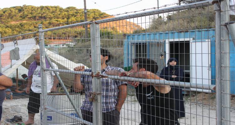 Διαψεύδεται από τις αρχές της Λήμνου η πληροφορία για μεταφορά 88 προσφύγων στο νησί