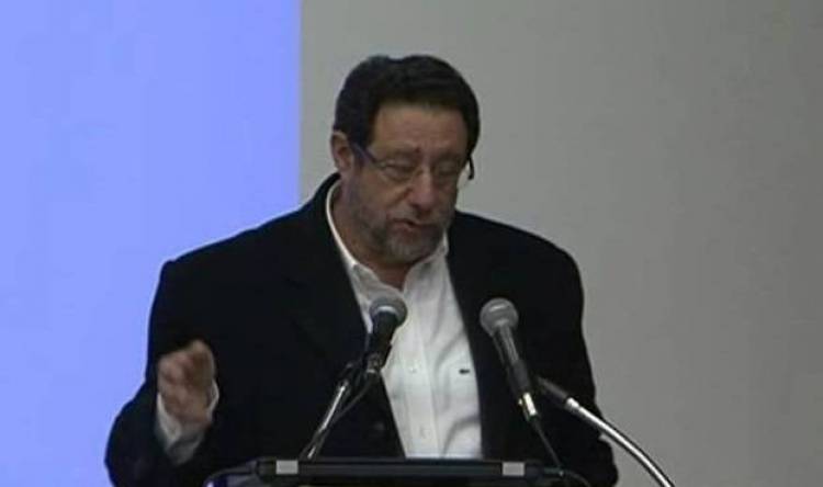 &Omicron; &pi;&rho;ό&epsilon;&delta;&rho;&omicron;&sigmaf; &tau;&eta;&sigmaf; Έ&nu;&omega;&sigma;&eta;&sigmaf; &Xi;&epsilon;&nu;&omicron;&delta;ό&chi;&omega;&nu; &Lambda;ή&mu;&nu;&omicron;&upsilon; &alpha;&nu;&omicron;ί&gamma;&epsilon; &tau;&alpha; &chi;&alpha;&rho;&tau;&iota;ά &tau;&omicron;&upsilon; &sigma;&epsilon; &mu;&iota;&alpha; &alpha;&pi;&omicron;&kappa;&alpha;&lambda;&upsilon;&pi;&tau;&iota;&kappa;ή &sigma;&upsilon;&nu;έ&nu;&tau;&epsilon;&upsilon;&xi;&eta; &sigma;&tau;&omicron;&nu; Fm 100