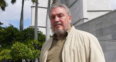 &Alpha;&upsilon;&tau;&omicron;&kappa;&tau;ό&nu;&eta;&sigma;&epsilon; &omicron; &mu;&epsilon;&gamma;&alpha;&lambda;ύ&tau;&epsilon;&rho;&omicron;&sigmaf; &gamma;&iota;&omicron;&sigmaf; &tau;&omicron;&upsilon; &Phi;&iota;&nu;&tau;έ&lambda; &Kappa;ά&sigma;&tau;&rho;&omicron;