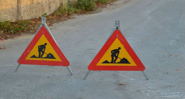 Κλείνει η οδός Αγίου Νικολάου στη Μύρινα λόγω εργασιών