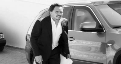 &Sigma;&tau;&omicron; &pi;&lambda;&epsilon;&upsilon;&rho;ό &tau;&eta;&sigmaf; &omicron;&iota;&kappa;&omicron;&gamma;έ&nu;&epsilon;&iota;&alpha;&sigmaf; &Kappa;ό&kappa;&kappa;&alpha;&lambda;&eta; &kappa;&alpha;&iota; &omicron; Ή&phi;&alpha;&iota;&sigma;&tau;&omicron;&sigmaf; &Lambda;ή&mu;&nu;&omicron;&upsilon;