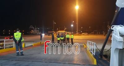 &Lambda;ή&mu;&nu;&omicron;&sigmaf;: &Sigma;&epsilon; &kappa;&alpha;&rho;&alpha;&nu;&tau;ί&nu;&alpha; &tau;&omicron; &pi;&lambda;&omicron;ί&omicron; &laquo;Blue Star &Mu;ύ&kappa;&omicron;&nu;&omicron;&sigmaf;&raquo; &lambda;ό&gamma;&omega; &upsilon;&pi;&omicron;&psi;ί&alpha;&sigmaf; &kappa;&omicron;&rho;&omega;&nu;&omicron;ϊ&omicron;ύ (photos+video)