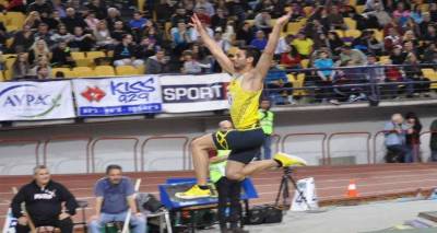 &Chi;ά&lambda;&kappa;&iota;&nu;&omicron; ά&lambda;&mu;&alpha; &gamma;&iota;&alpha; &tau;&omicron; &Lambda;&eta;&mu;&nu;&iota;ό &Mu;&iota;&chi;ά&lambda;&eta; &Mu;&epsilon;&rho;&tau;&zeta;&alpha;&nu;ί&delta;&eta; &mu;έ&sigma;&alpha; &sigma;&tau;&eta; &Pi;ό&lambda;&eta;