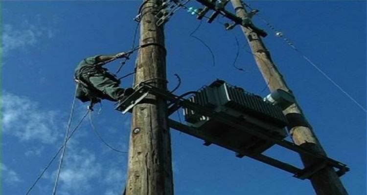&Delta;&iota;&alpha;&kappa;&omicron;&pi;ή &nu;&epsilon;&rho;&omicron;ύ &kappa;&alpha;&iota; &rho;&epsilon;ύ&mu;&alpha;&tau;&omicron;&sigmaf; &alpha;ύ&rho;&iota;&omicron; &sigma;&tau;&eta; &Mu;ύ&rho;&iota;&nu;&alpha;